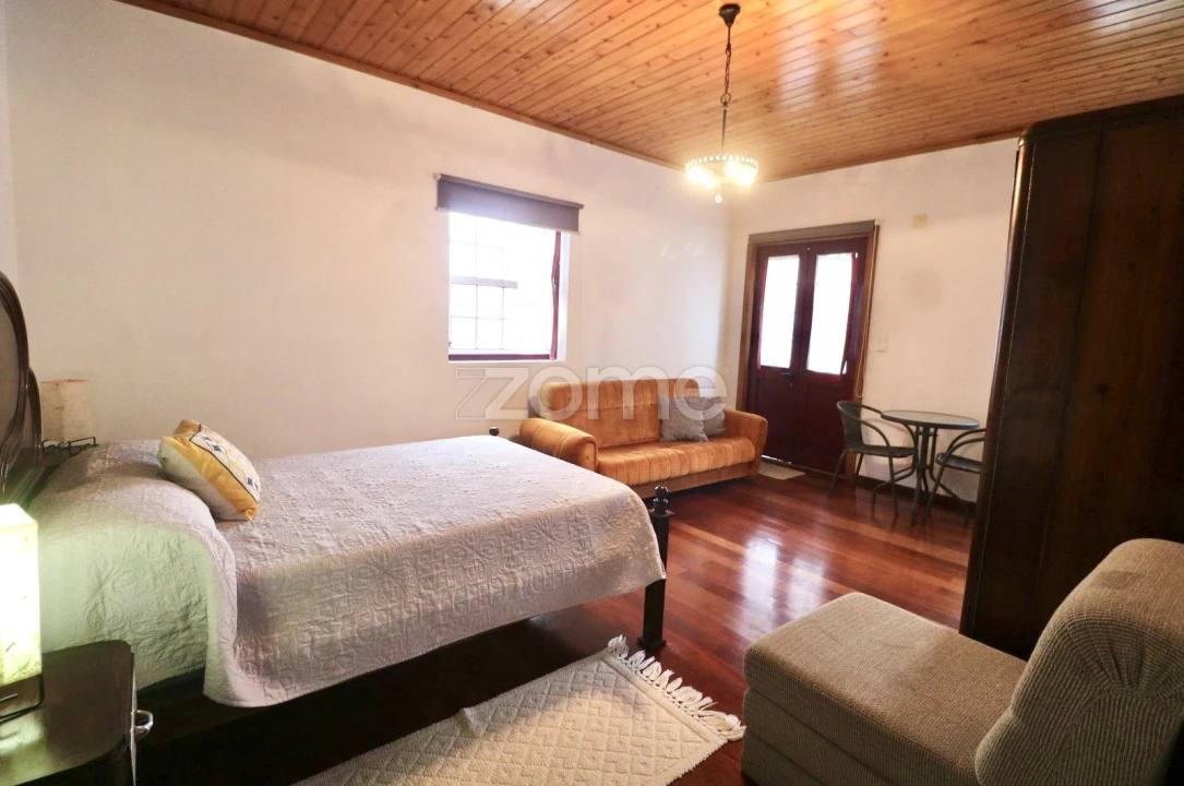 Moradia T5 para Venda em São Caetano Foto 8