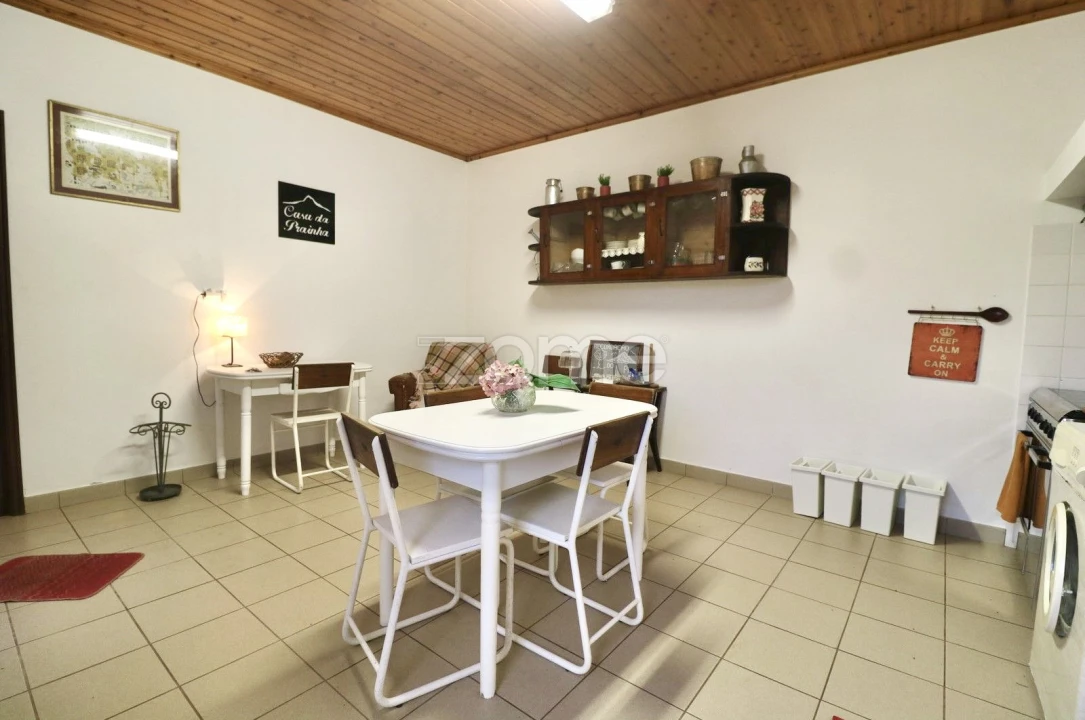 Moradia T5 para Venda em São Caetano Foto 7