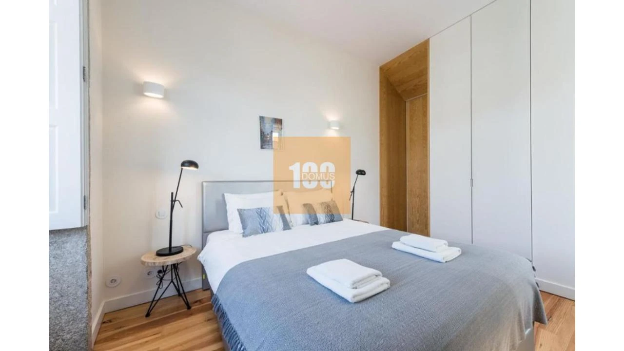 Apartamento T1 para Venda em Cedofeita, Santo Ildefonso, Sé, Miragaia, São Nicolau e Vitória Foto 9