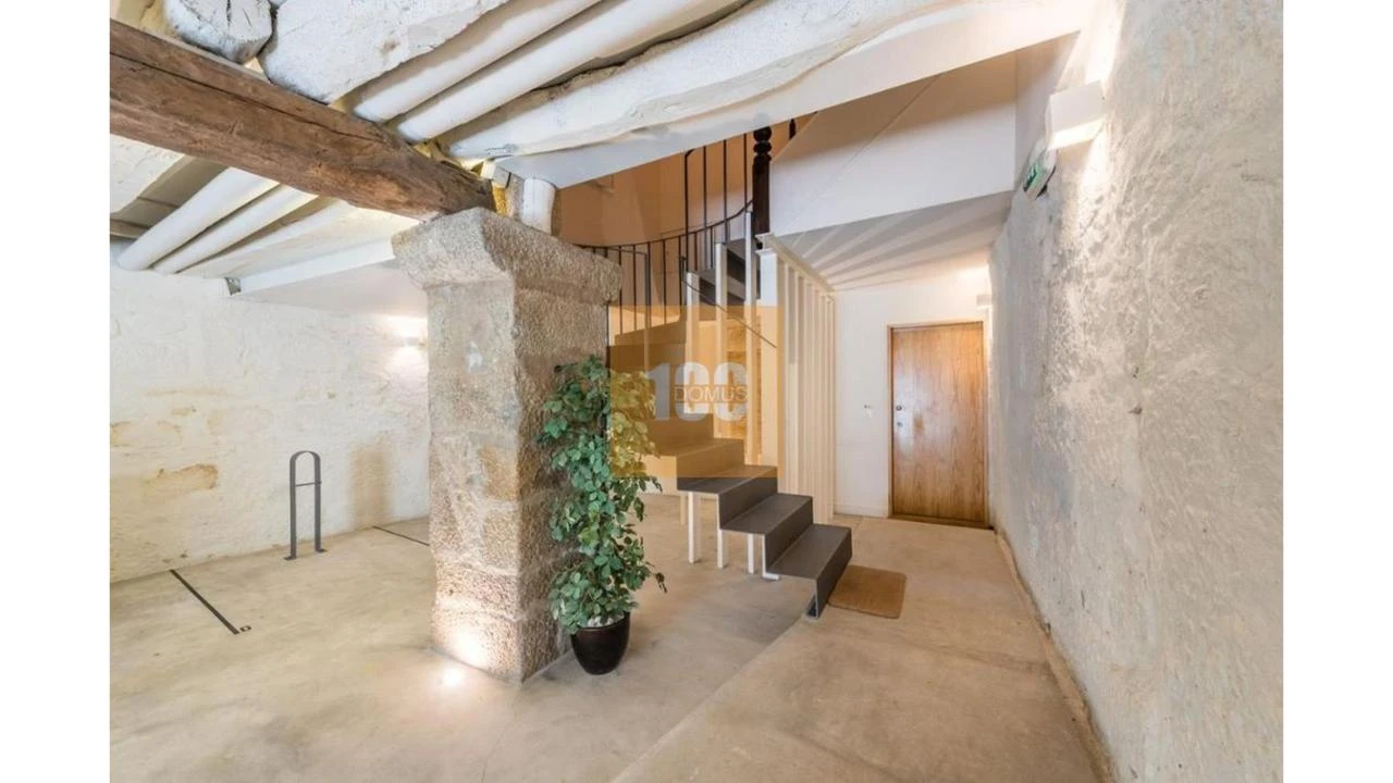 Apartamento T1 para Venda em Cedofeita, Santo Ildefonso, Sé, Miragaia, São Nicolau e Vitória Foto 11