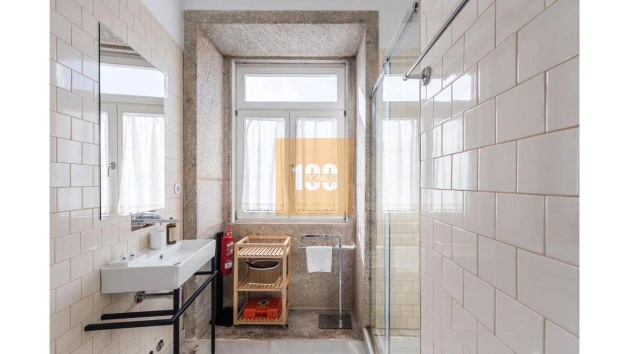 Apartamento T1 para Venda em Cedofeita, Santo Ildefonso, Sé, Miragaia, São Nicolau e Vitória Foto 10