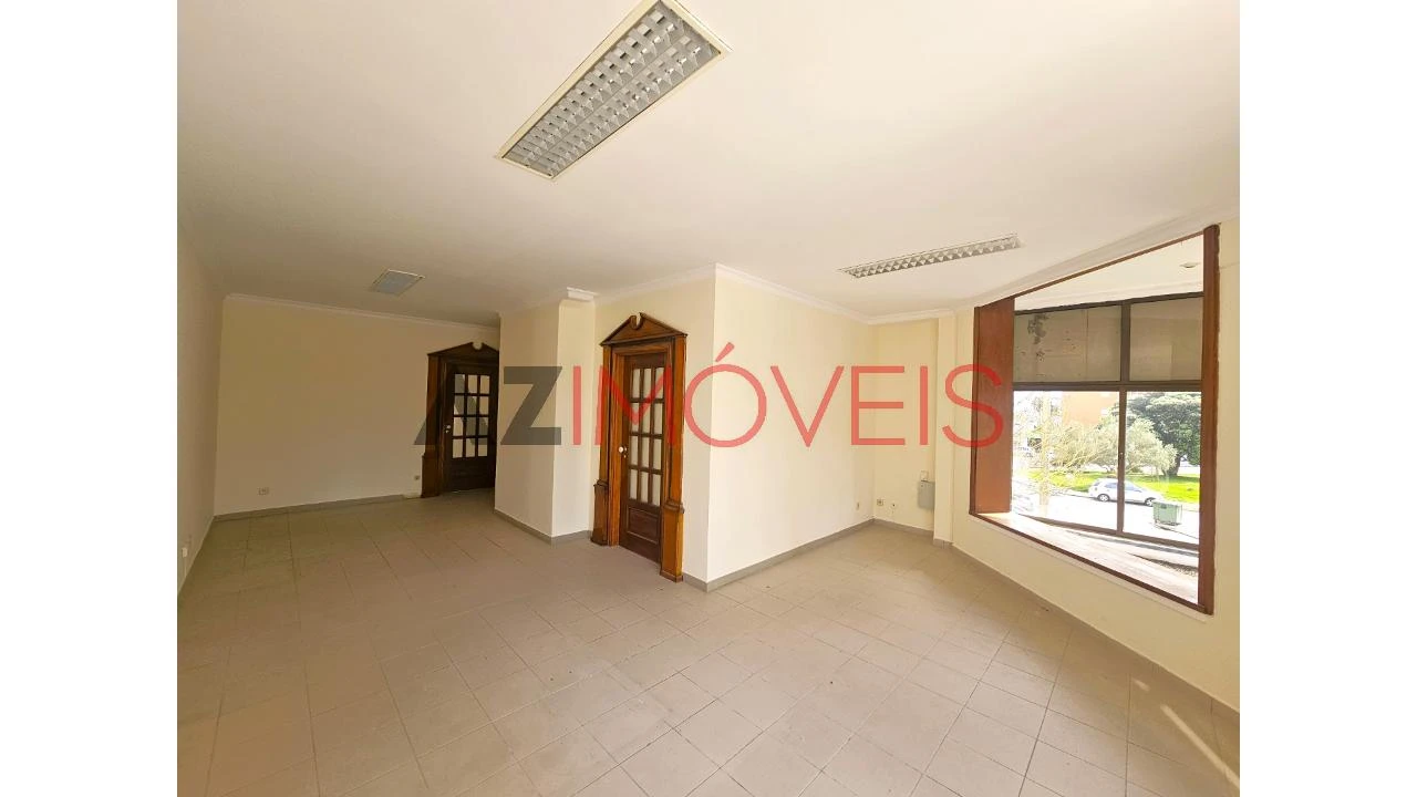 Negócio para Venda em Buarcos Foto 1