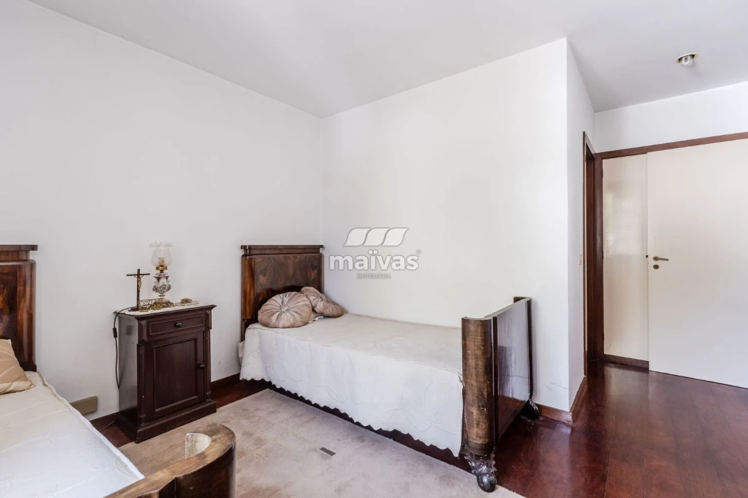 Moradia T6 para Venda em Oliveira (São Mateus) Foto 14