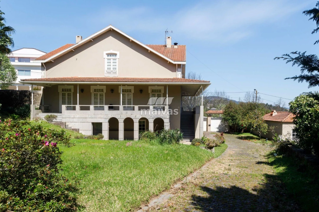 Moradia T6 para Venda em Oliveira (São Mateus) Foto 3