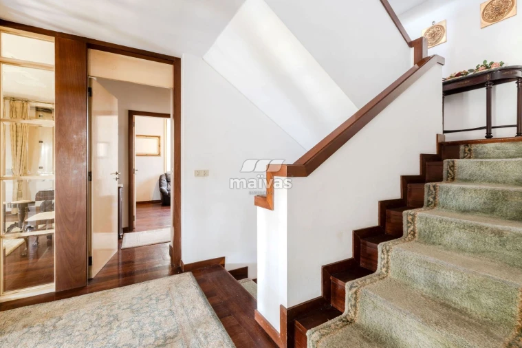 Moradia T6 para Venda em Oliveira (São Mateus) Foto 12