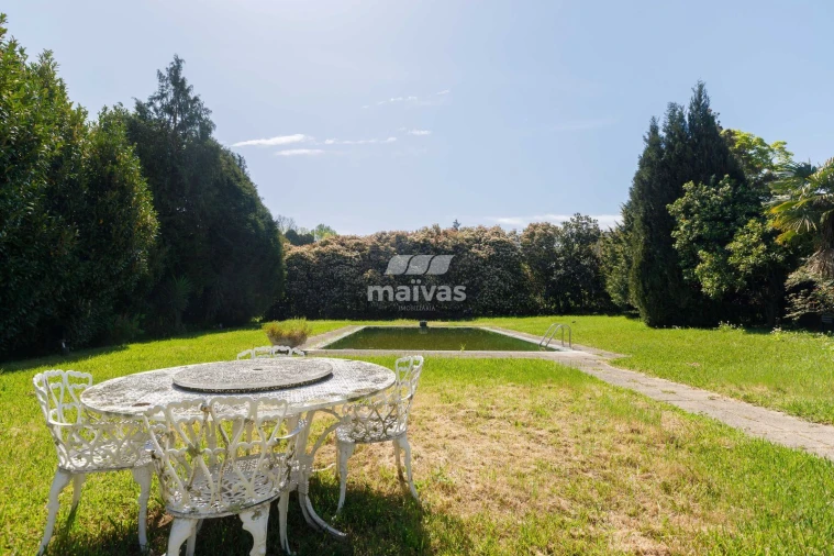 Moradia T6 para Venda em Oliveira (São Mateus) Foto 28