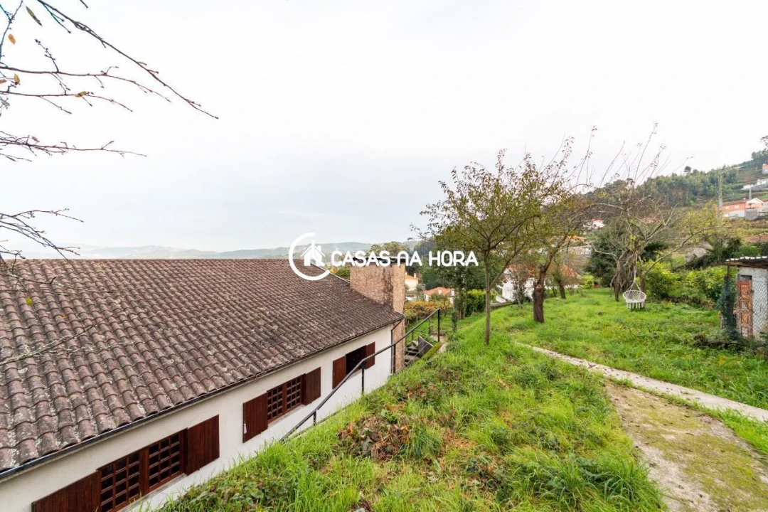 Quinta T3 para Venda em Roriz Foto 21