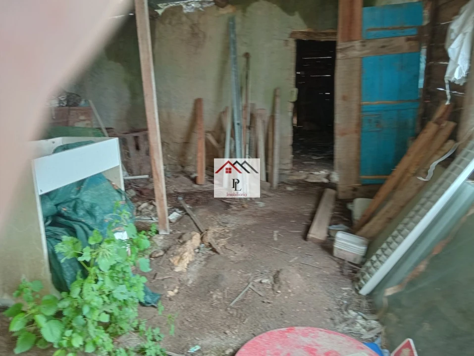 Moradia T1 para Venda em Arazede Foto 18