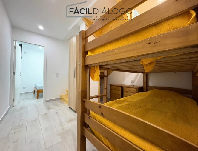 Apartamento T2 para Venda em Sesimbra (Santiago) Foto 16