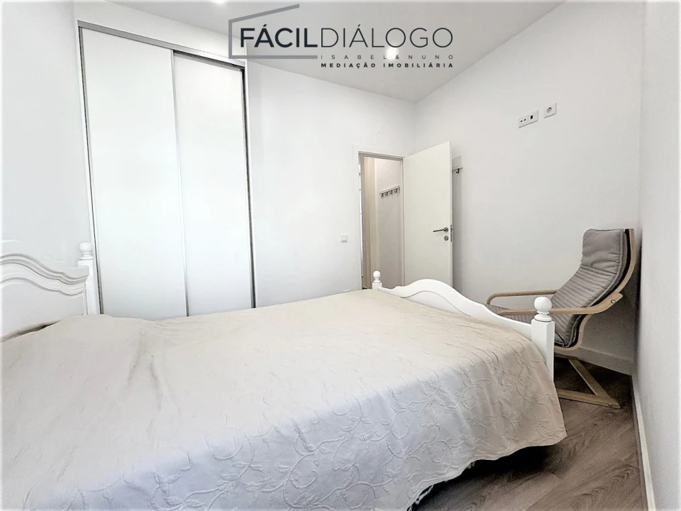 Apartamento T2 para Venda em Sesimbra (Santiago) Foto 11