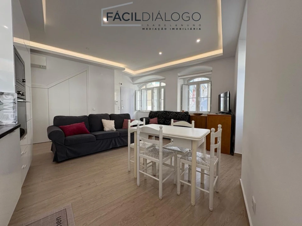 Apartamento T2 para Venda em Sesimbra (Santiago) Foto 2