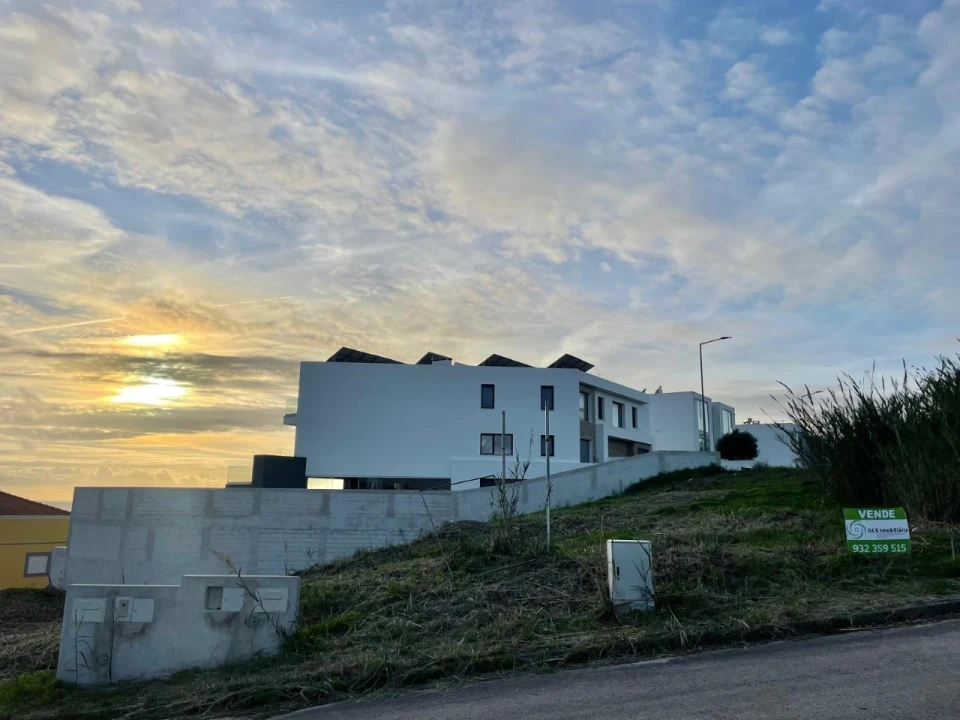 Terreno para Venda em Lourinhã e Atalaia Foto 4