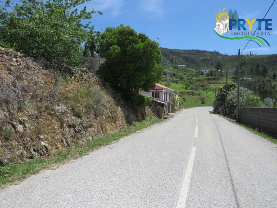 Quinta T2 para Venda em Ermida e Figueiredo Foto 2