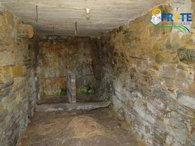 Quinta T2 para Venda em Ermida e Figueiredo Foto 24