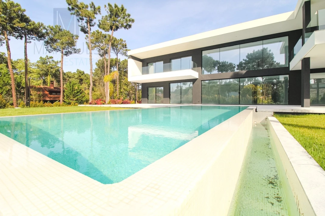 Moradia T6 para Venda em Charneca de Caparica e Sobreda Foto 2