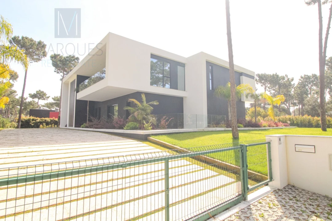 Moradia T6 para Venda em Charneca de Caparica e Sobreda Foto 5