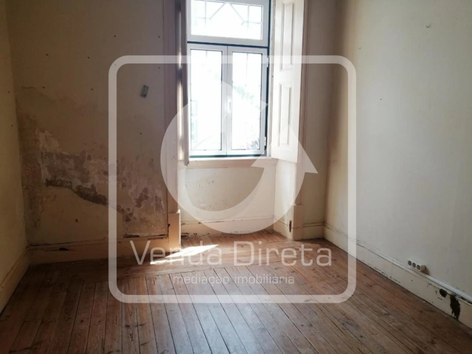 Moradia T7 para Venda em Aldeia do Mato e Souto Foto 14