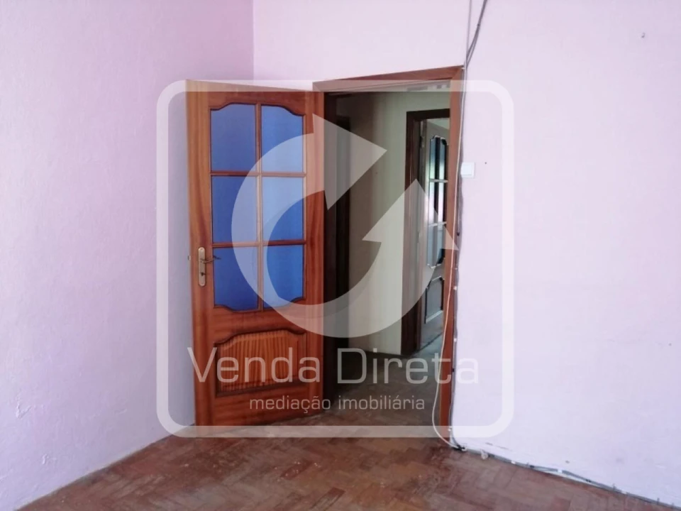 Moradia T7 para Venda em Aldeia do Mato e Souto Foto 21