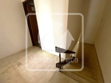 Moradia T7 para Venda em Aldeia do Mato e Souto