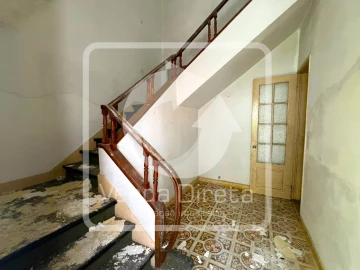 Moradia T7 para Venda em Aldeia do Mato e Souto