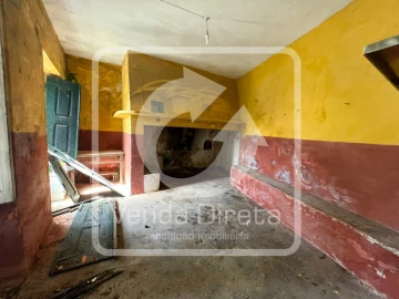 Moradia T7 para Venda em Aldeia do Mato e Souto