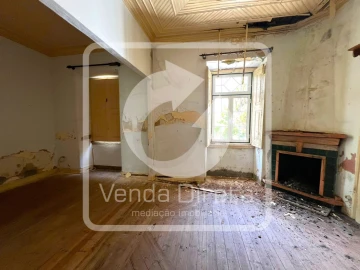 Moradia T7 para Venda em Aldeia do Mato e Souto