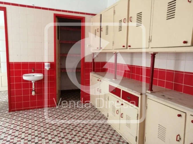 Moradia T7 para Venda em Aldeia do Mato e Souto Foto 4