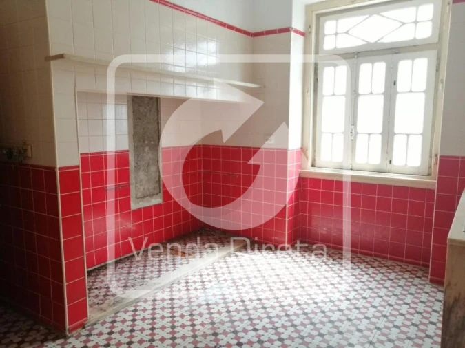 Moradia T7 para Venda em Aldeia do Mato e Souto Foto 6