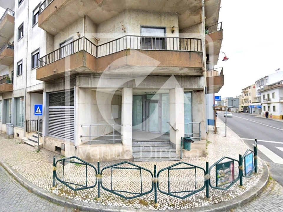 Loja para Venda em São Miguel do Rio Torto e Rossio Ao Sul do Tejo Foto 1