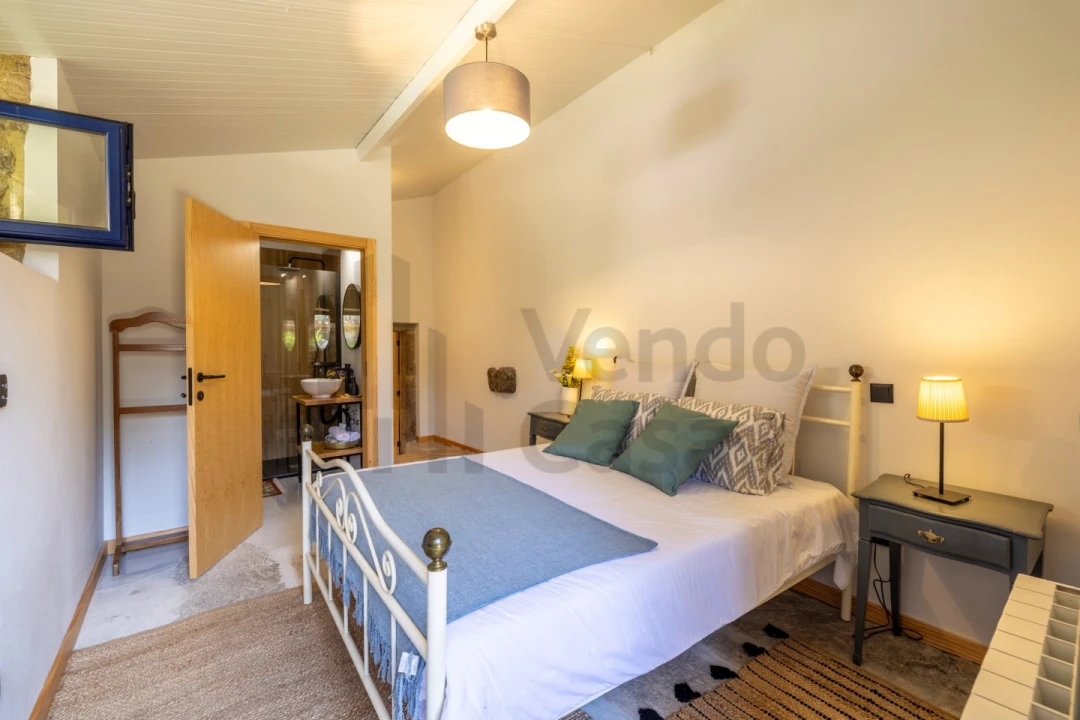 Quinta T4 para Arrendamento em Moure Foto 6