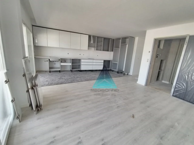Apartamento T2 para Venda em Corroios Foto 7