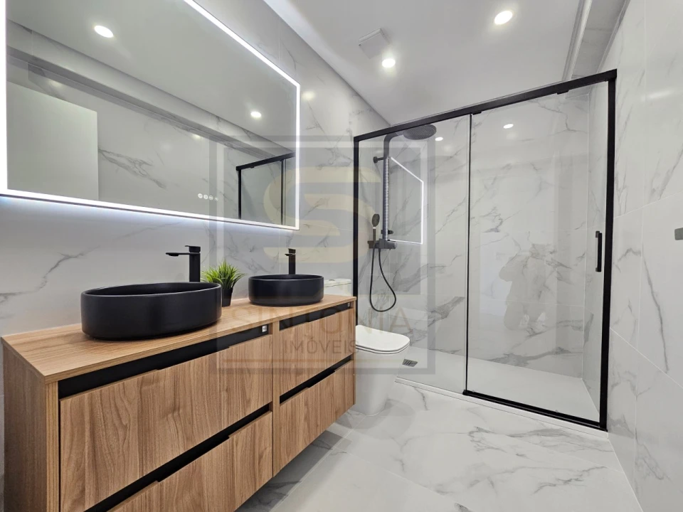 Moradia T5 para Venda em Ericeira Foto 11