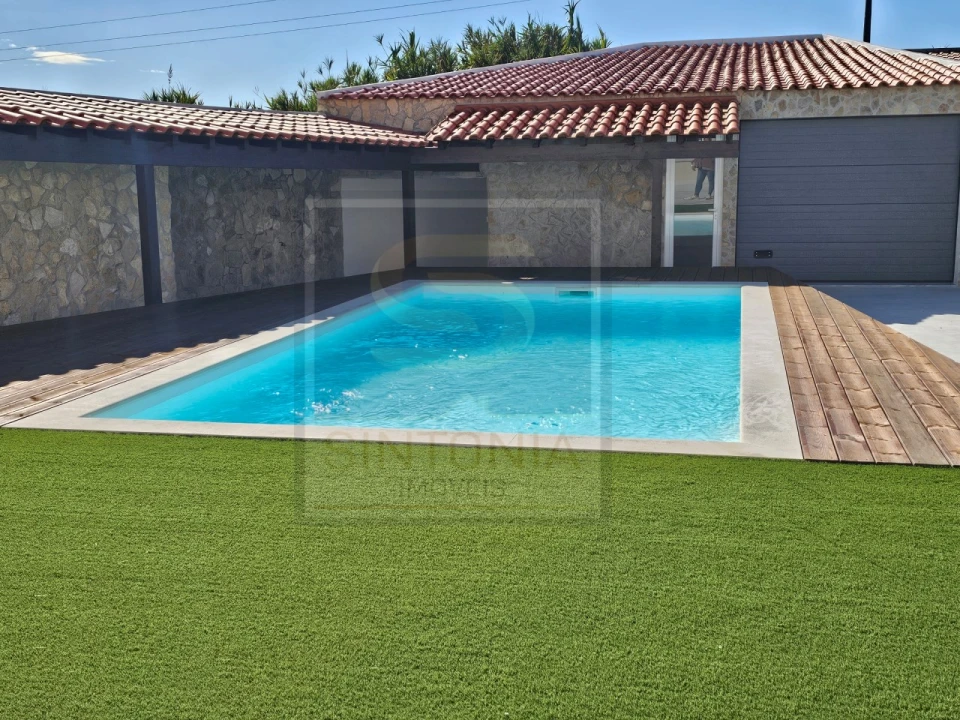 Moradia T5 para Venda em Ericeira Foto 3