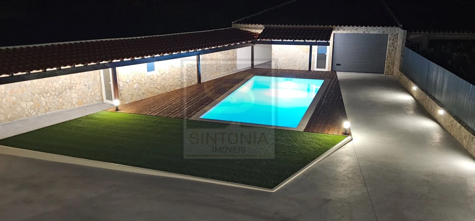 Moradia T5 para Venda em Ericeira Foto 46