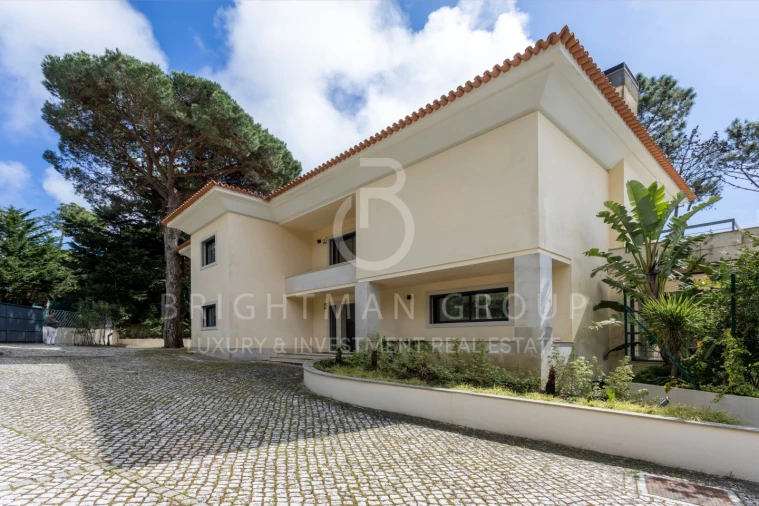 Moradia T4 para Venda em Alcabideche Foto 8