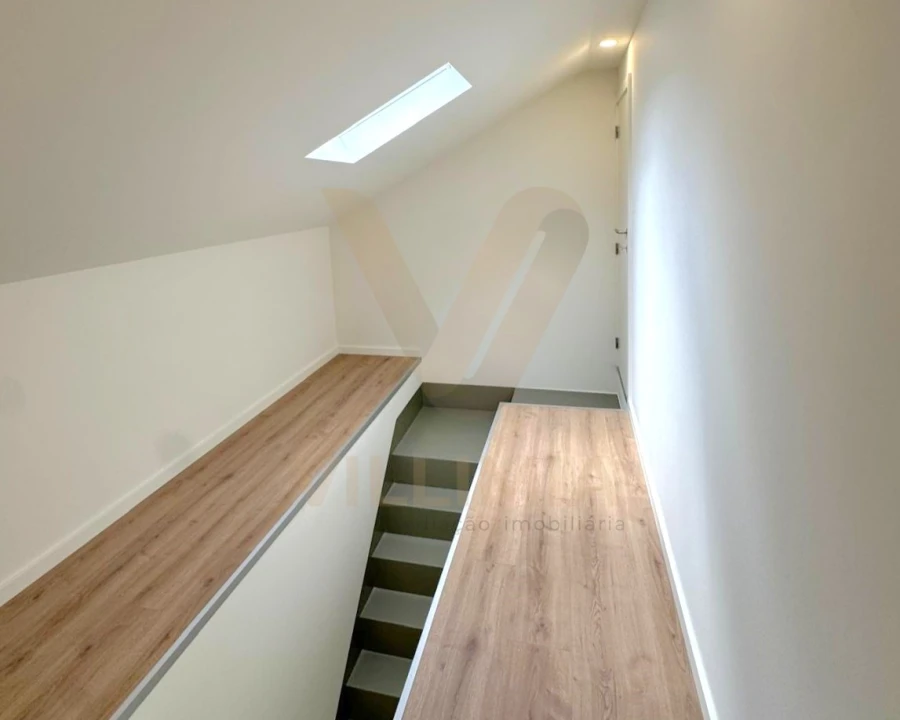 Moradia T3 para Venda em Fontão Foto 11