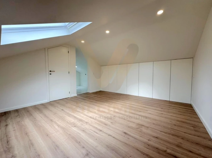 Moradia T3 para Venda em Fontão Foto 12