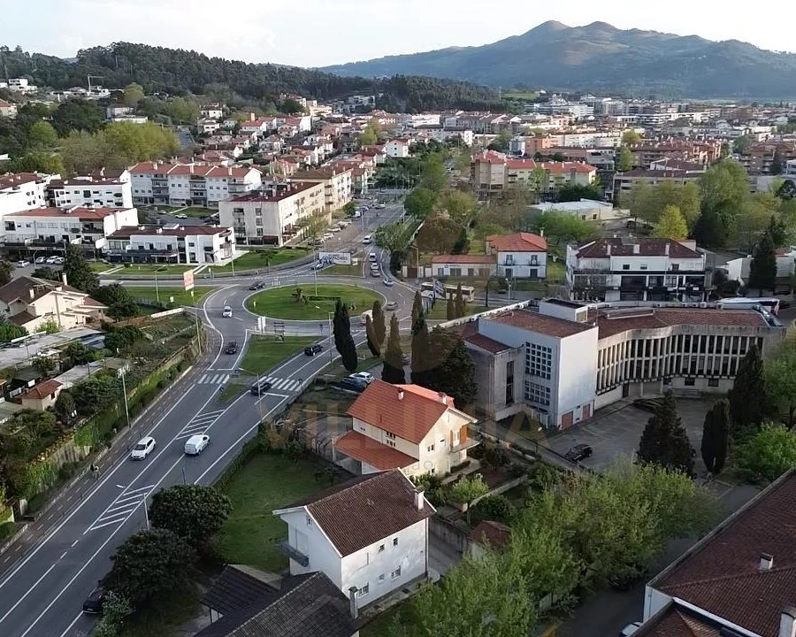 Moradia T4 para Venda em Arca e Ponte de Lima Foto 26
