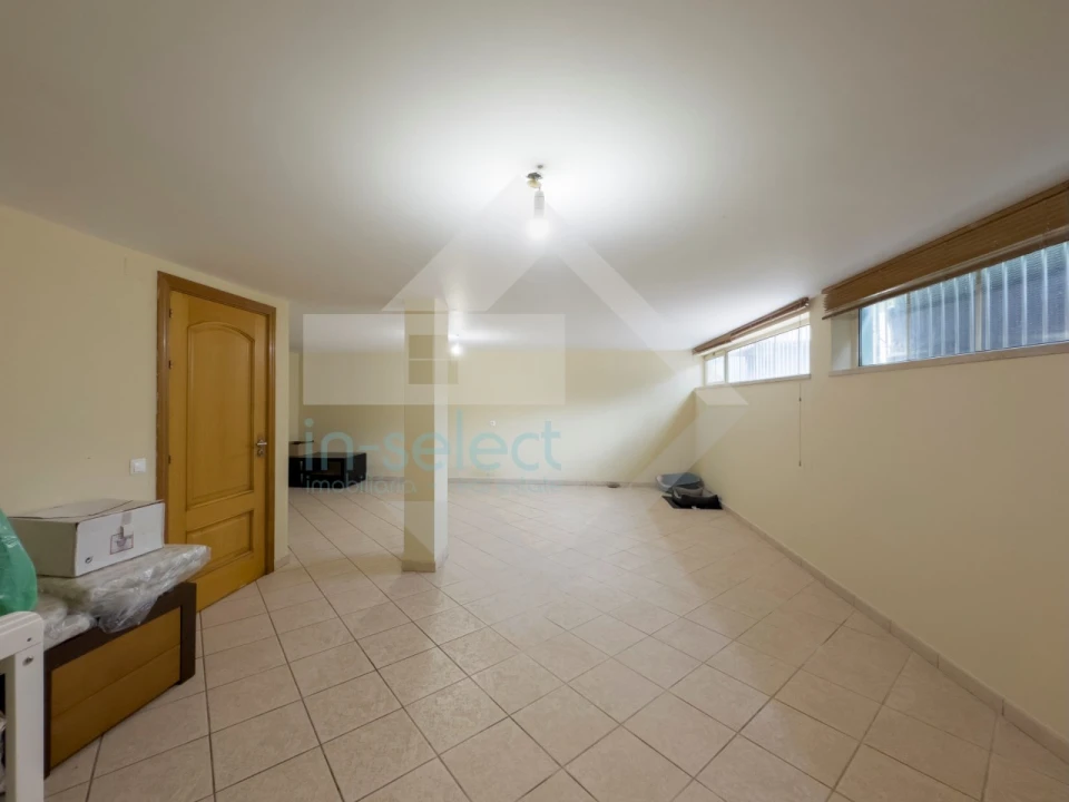 Moradia T4 para Venda em Almancil Foto 49