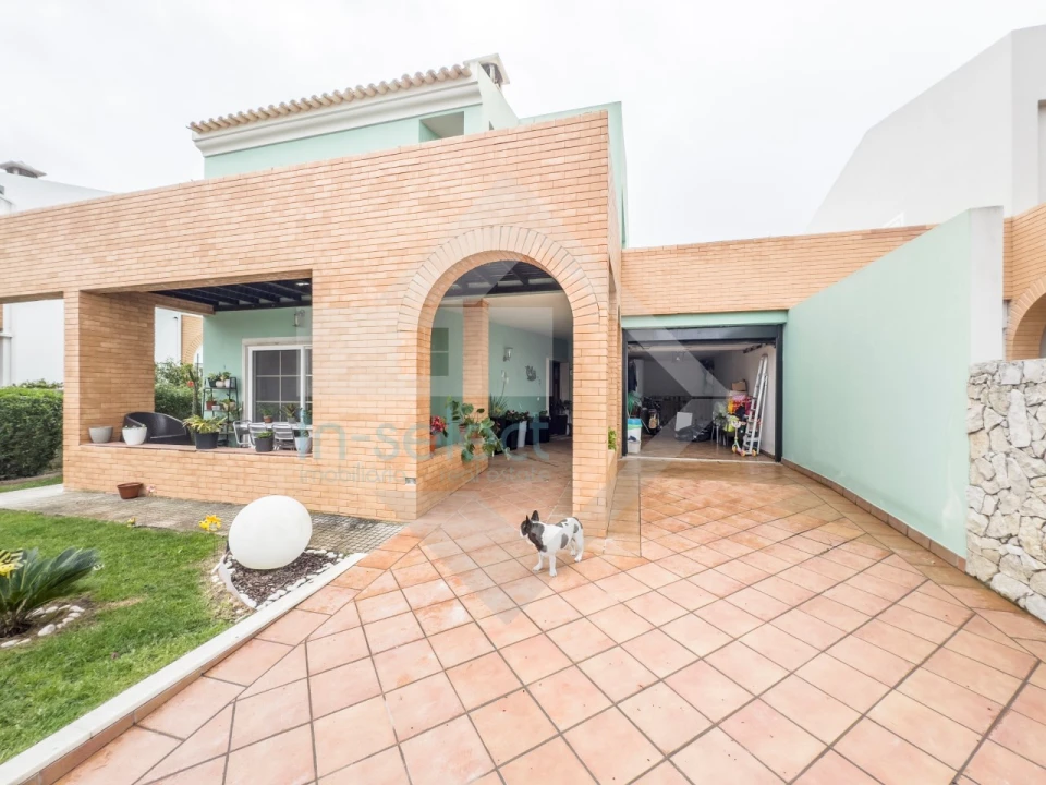 Moradia T4 para Venda em Almancil Foto 50