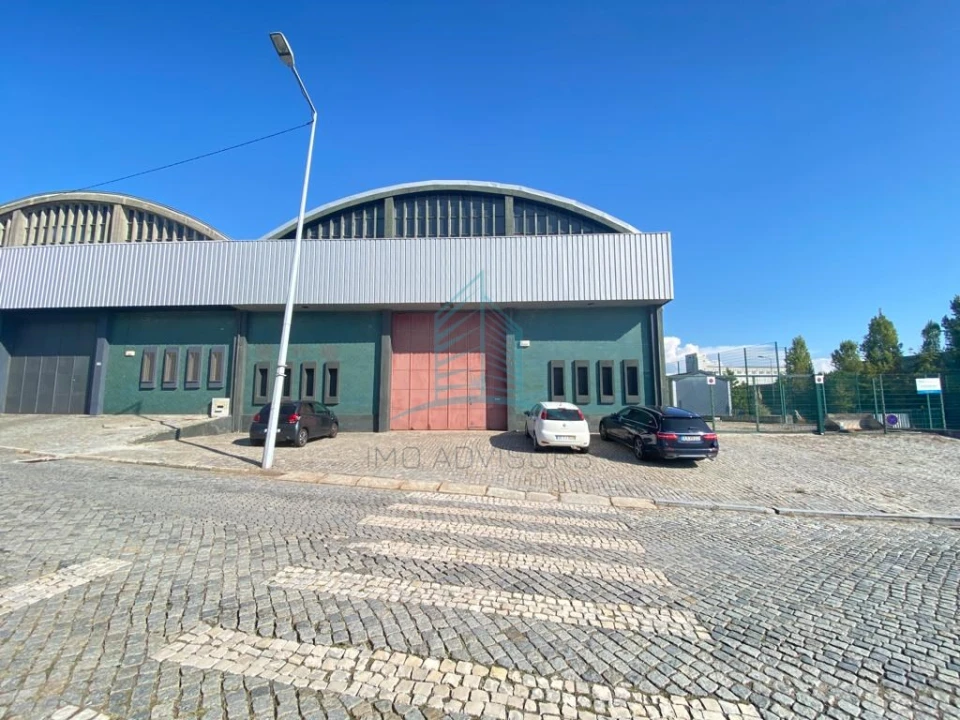 Armazém para Arrendamento em Matosinhos e Leça da Palmeira Foto 4