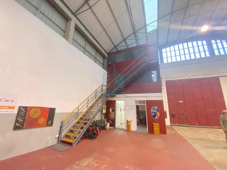 Armazém para Arrendamento em Matosinhos e Leça da Palmeira Foto 7