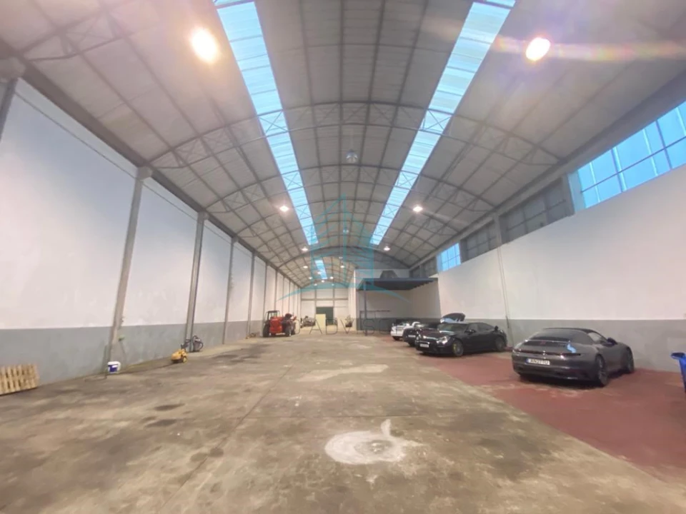 Armazém para Arrendamento em Matosinhos e Leça da Palmeira Foto 13