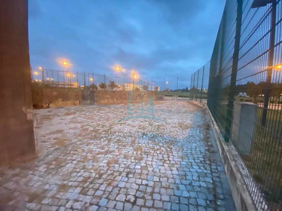 Armazém para Arrendamento em Matosinhos e Leça da Palmeira Foto 17