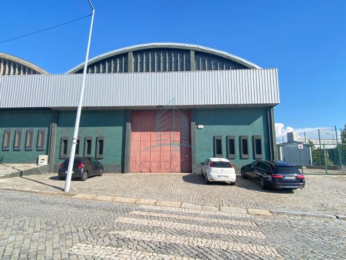Armazém para Arrendamento em Matosinhos e Leça da Palmeira Foto 2