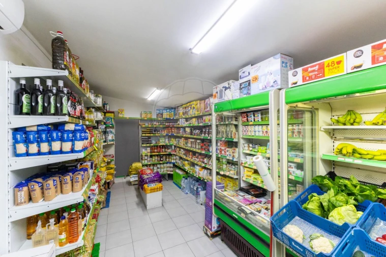 Negócio para Venda em Mindelo Foto 14