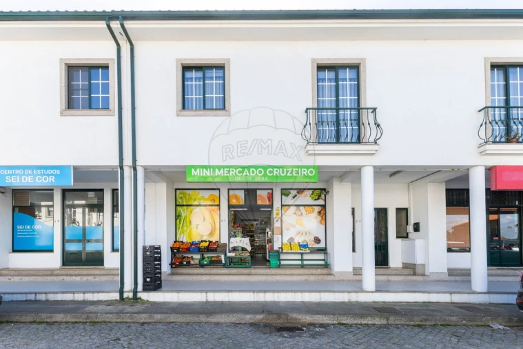 Negócio para Venda em Mindelo Foto 2