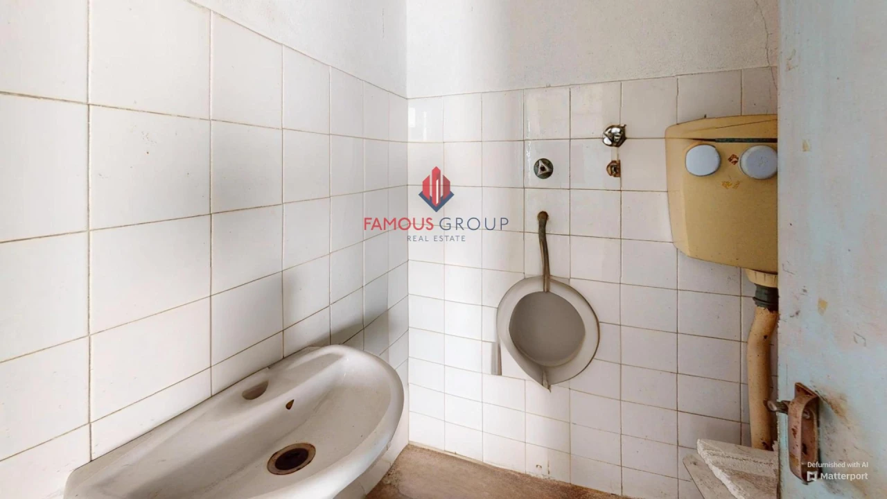 Prédio para Venda em Estômbar e Parchal Foto 14