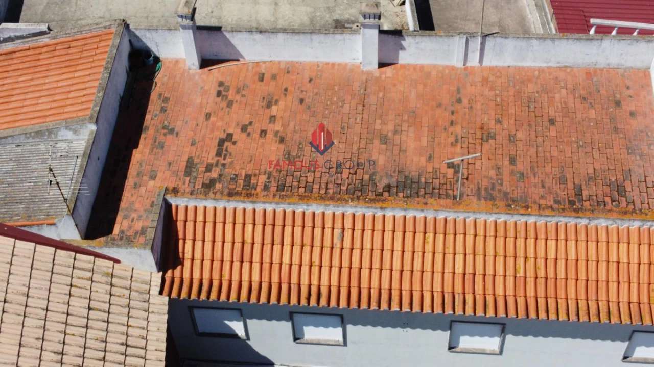 Prédio para Venda em Estômbar e Parchal Foto 41