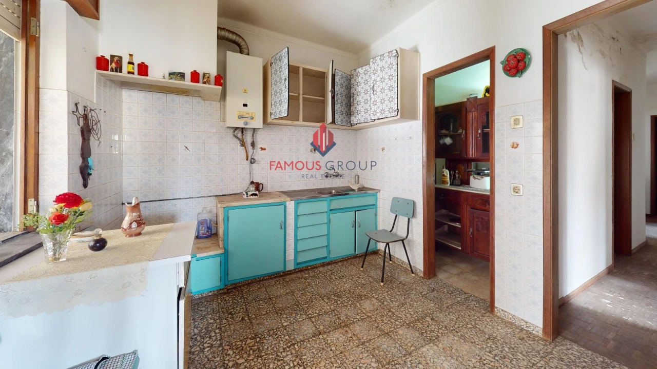 Prédio para Venda em Estômbar e Parchal Foto 5